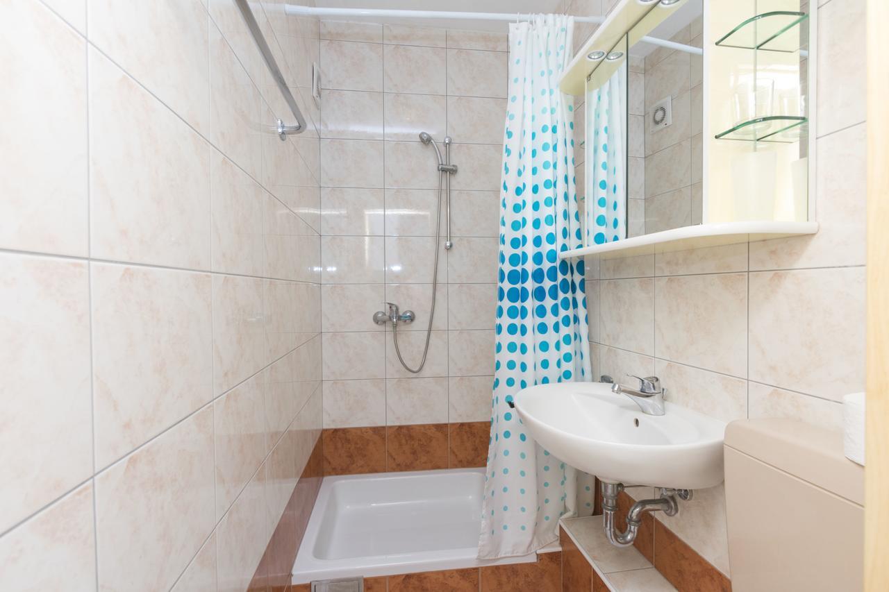 Apartments Katarina Локва-Рогозниця Екстер'єр фото